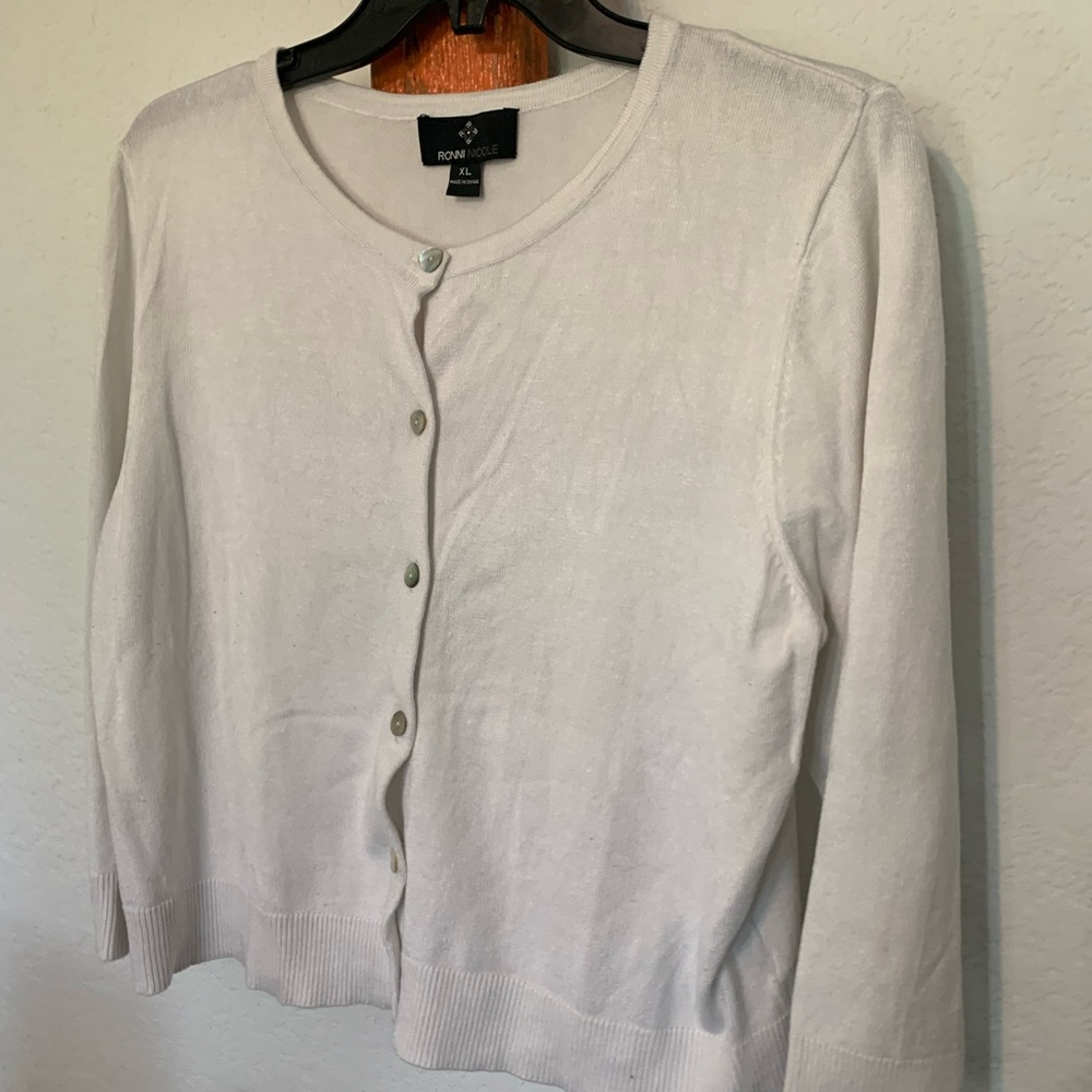 Ronni Nicole White Cardigan Sweater